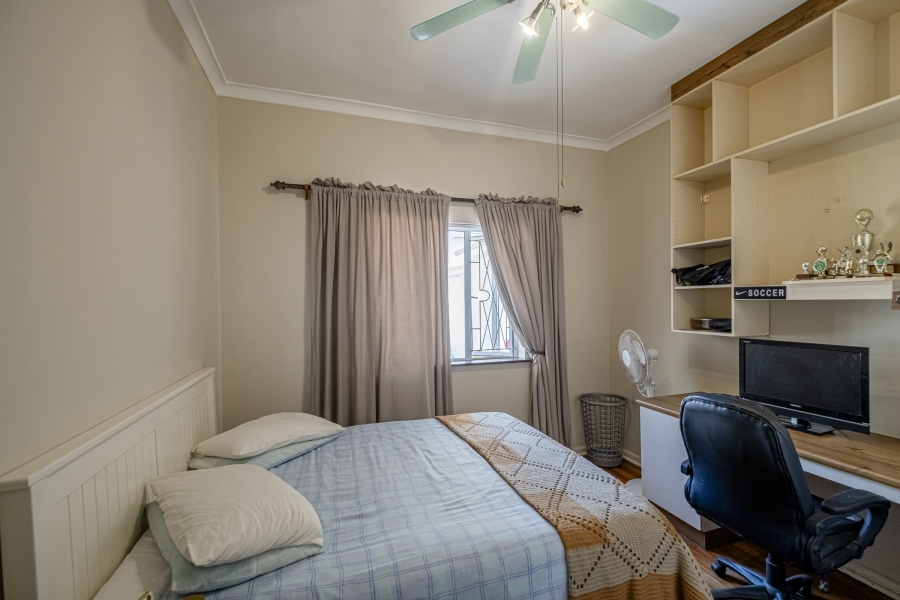 13 Bedroom Property for Sale in Summerstrand Eastern Cape